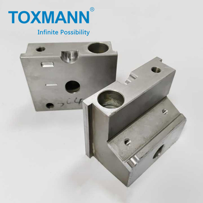 Bagian cetakan presisi / komponen cetakan otomatis dengan mesin EDM Slide Mold Side Base Rails untuk sistem Hot Runner