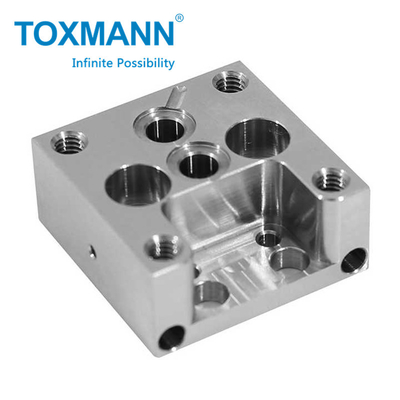 Bagian logam presisi CNC yang disesuaikan Bagian mesin pemotong CNC