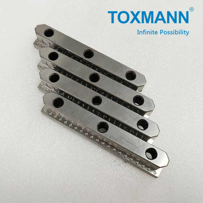 Daya Tahan Die Casting Mould Komponen Metric Core Pins &amp; Insert Hardness 50-52HRC