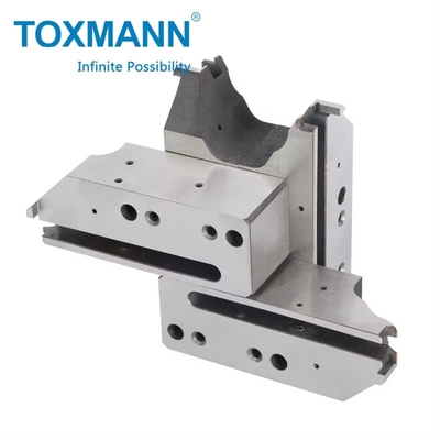 Precision CNC Machined Steel Auto Parts Disesuaikan Drive dan PTO blok untuk Traktor dengan logam mulia